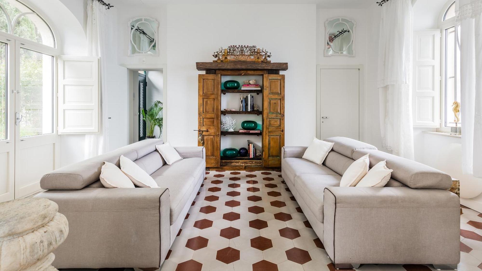Villa Urbis Taormina, Luxury In The Heart Of With Swimming Pool & Lift Taormina