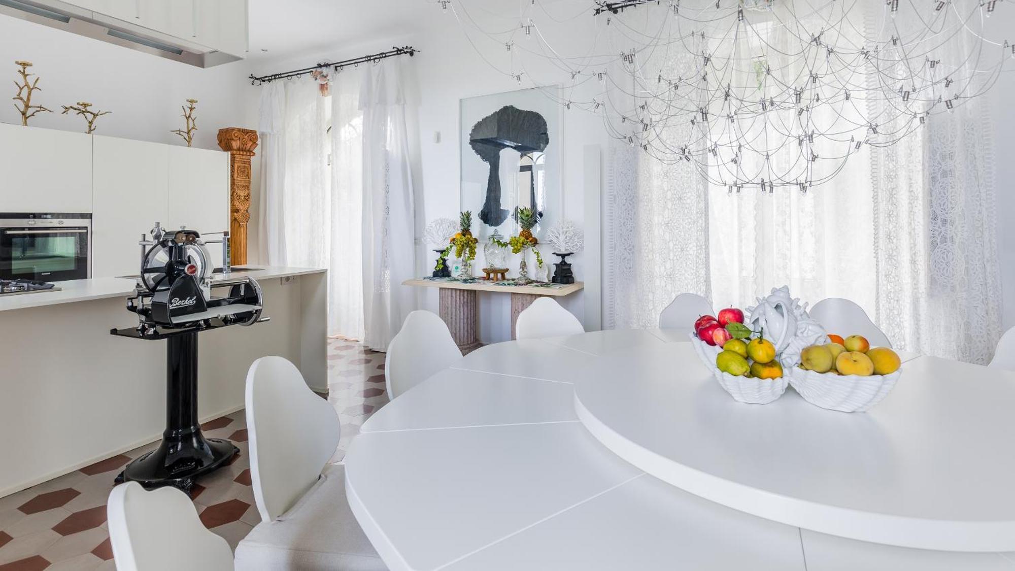 Urbis Taormina, Luxury In The Heart Of With Swimming Pool & Lift Taormina