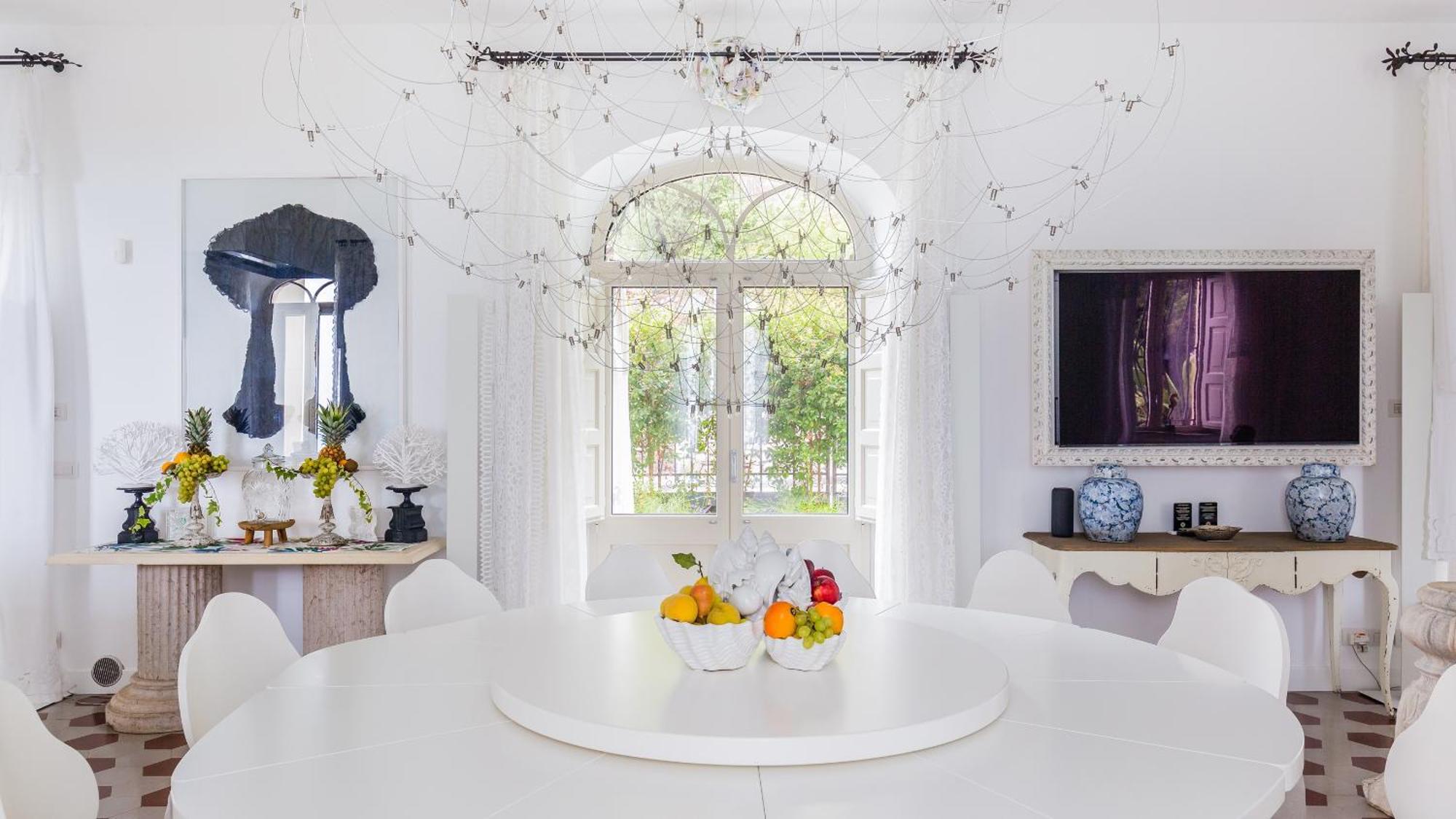 Urbis Taormina, Luxury In The Heart Of With Swimming Pool & Lift Villa *