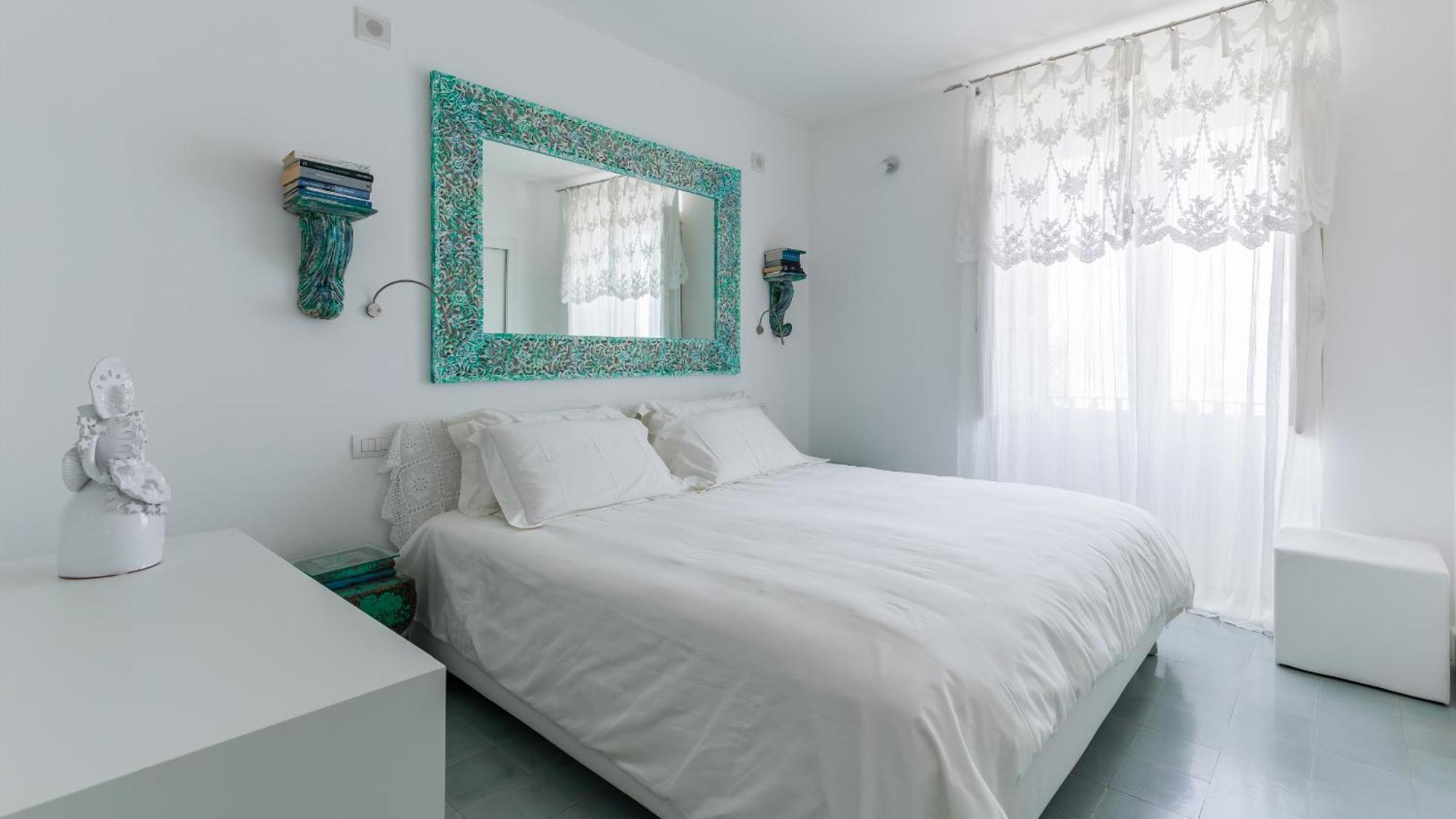 Urbis Taormina, Luxury In The Heart Of With Swimming Pool & Lift Villa Taormina
